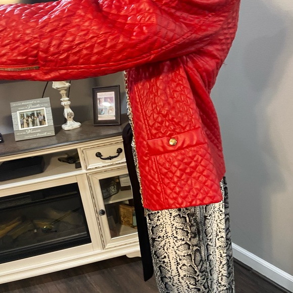 Jacket - Picture 3 of 13